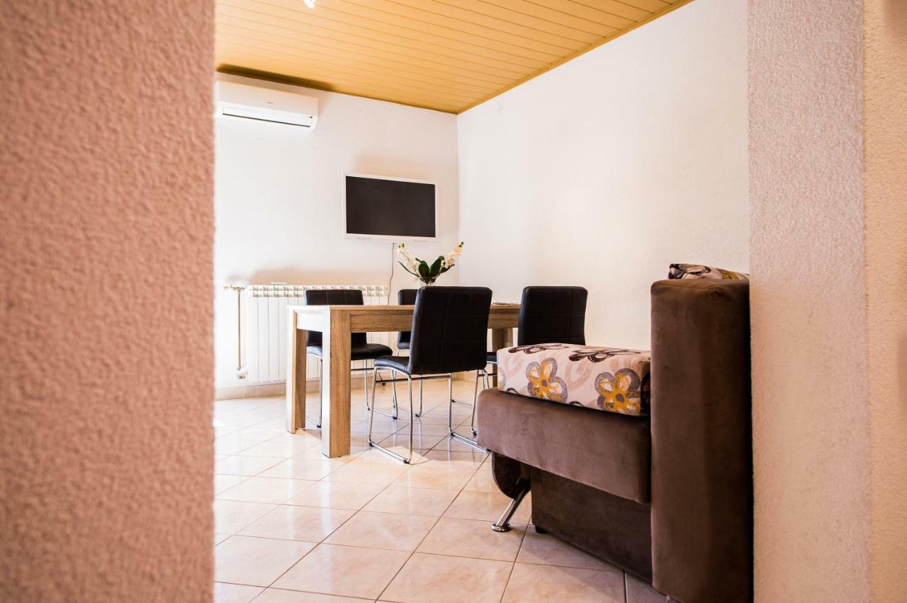 Apartmani Mila بودْسْتغانا المظهر الخارجي الصورة